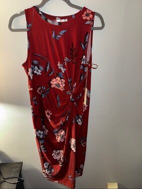 nine britton Red Floral Midi Dress with Twist Detail